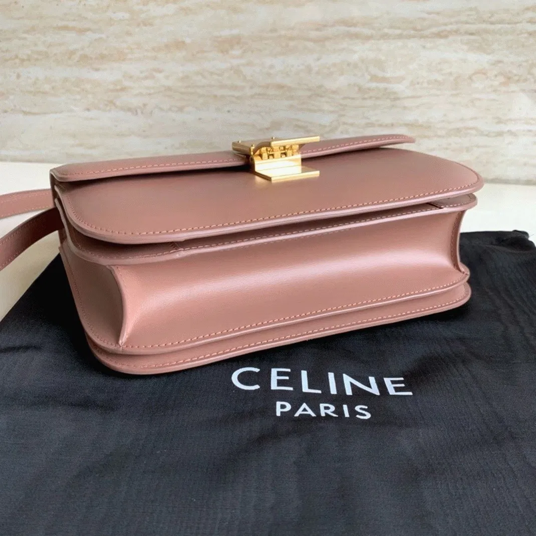 Top Quality Celine Classic Box Medium Bag In Antique Rose — image 3