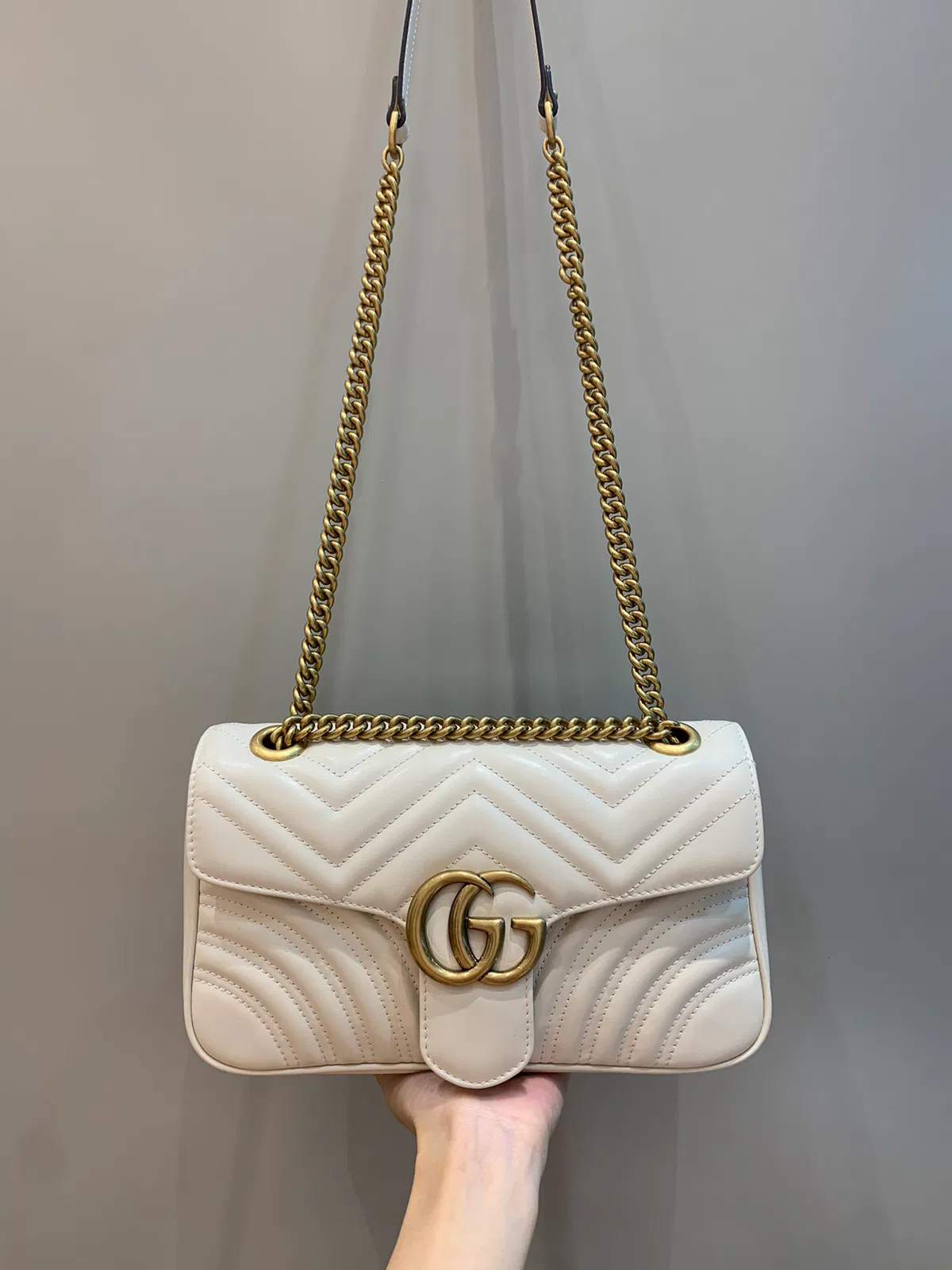 Classic flap bag