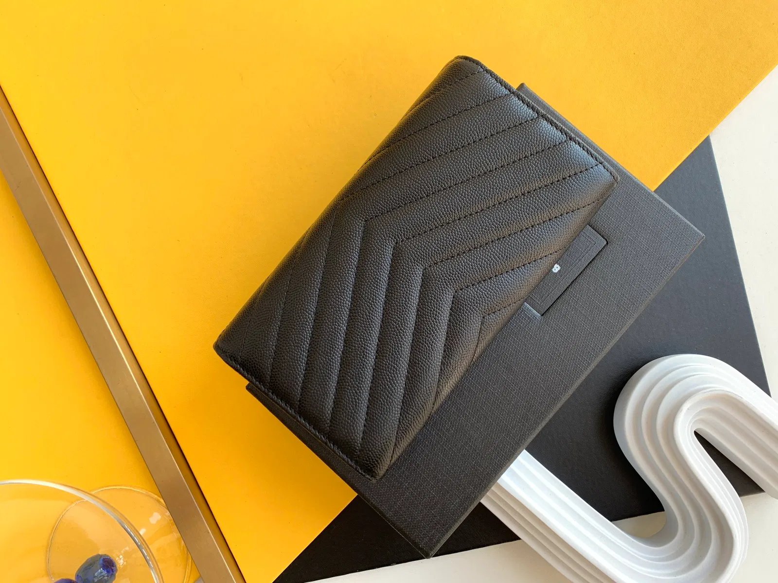 Leather wallet — image 2