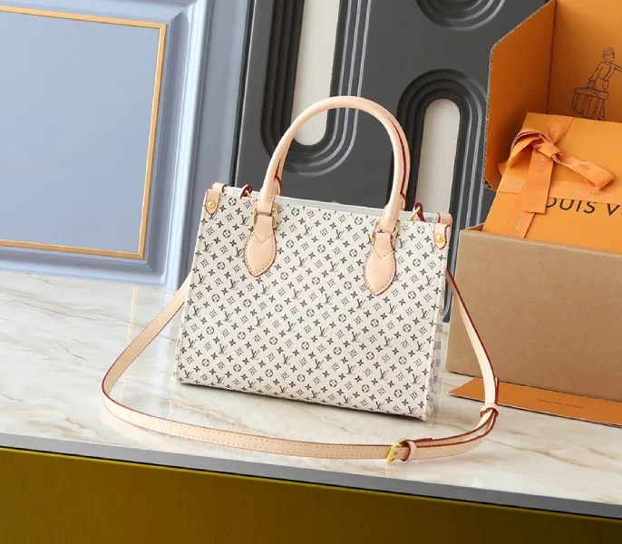 Romance OnTheGo PM In Sand And Azure Blue — image 2