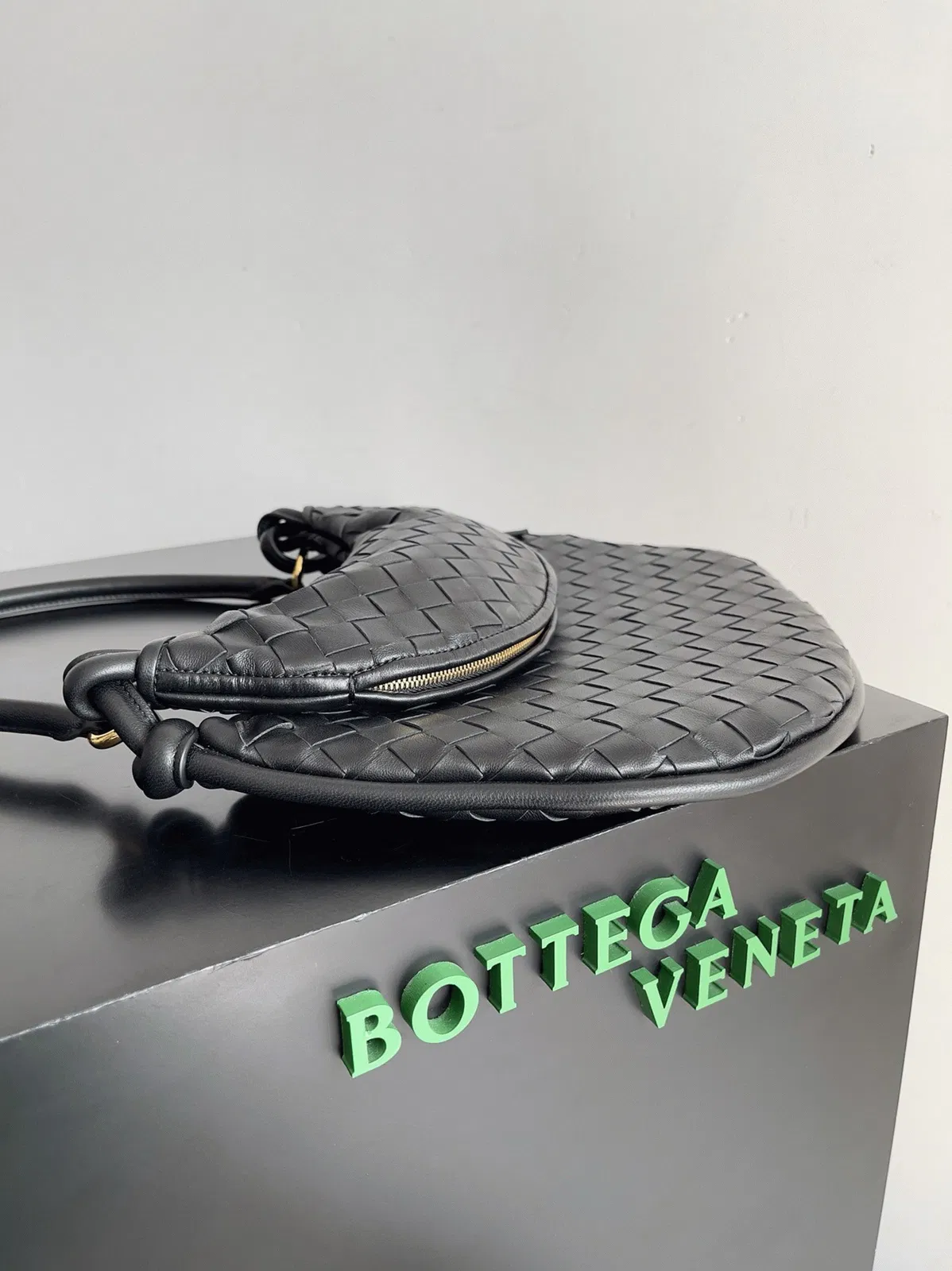 Bottega Veneta Gemelli Medium Bag Black — image 5