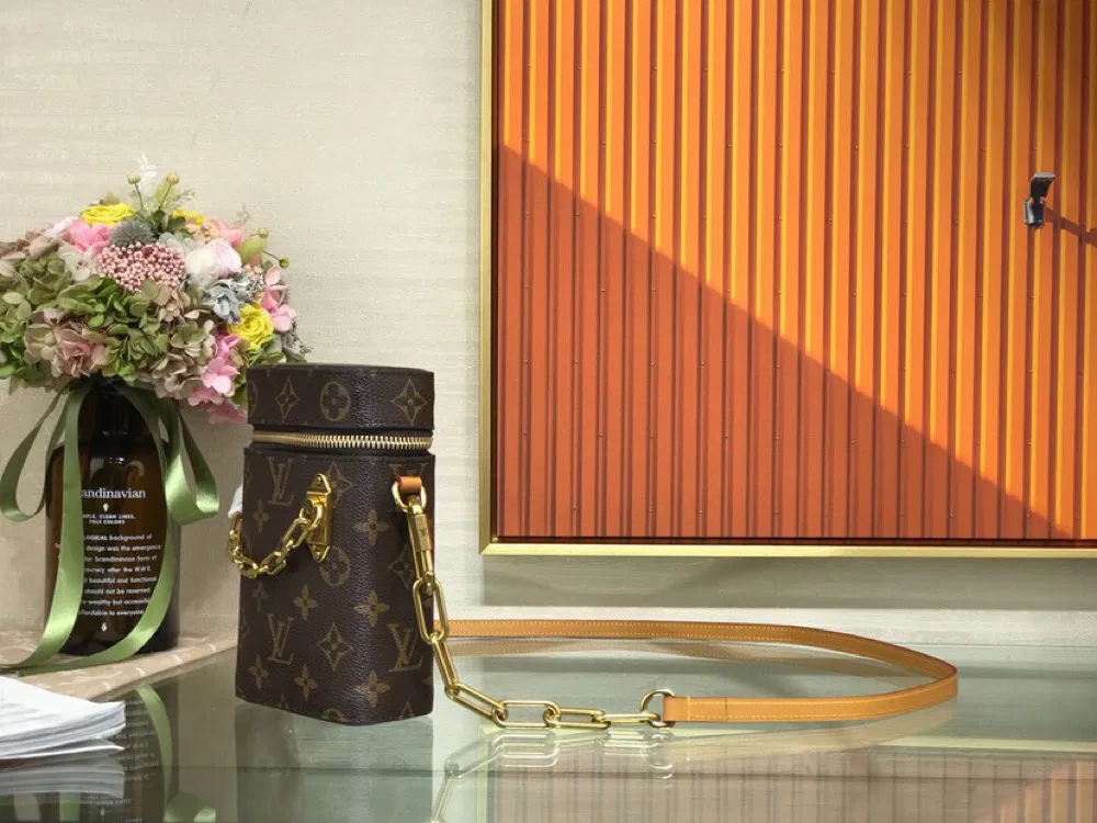 Louis Vuitton Phone Box — image 9