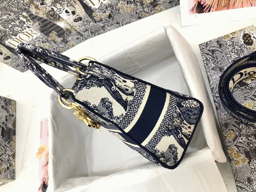Dior Lady D-Lite Medium Bag Knockoff in Blue Toile de Jouy Embroidery — image 6