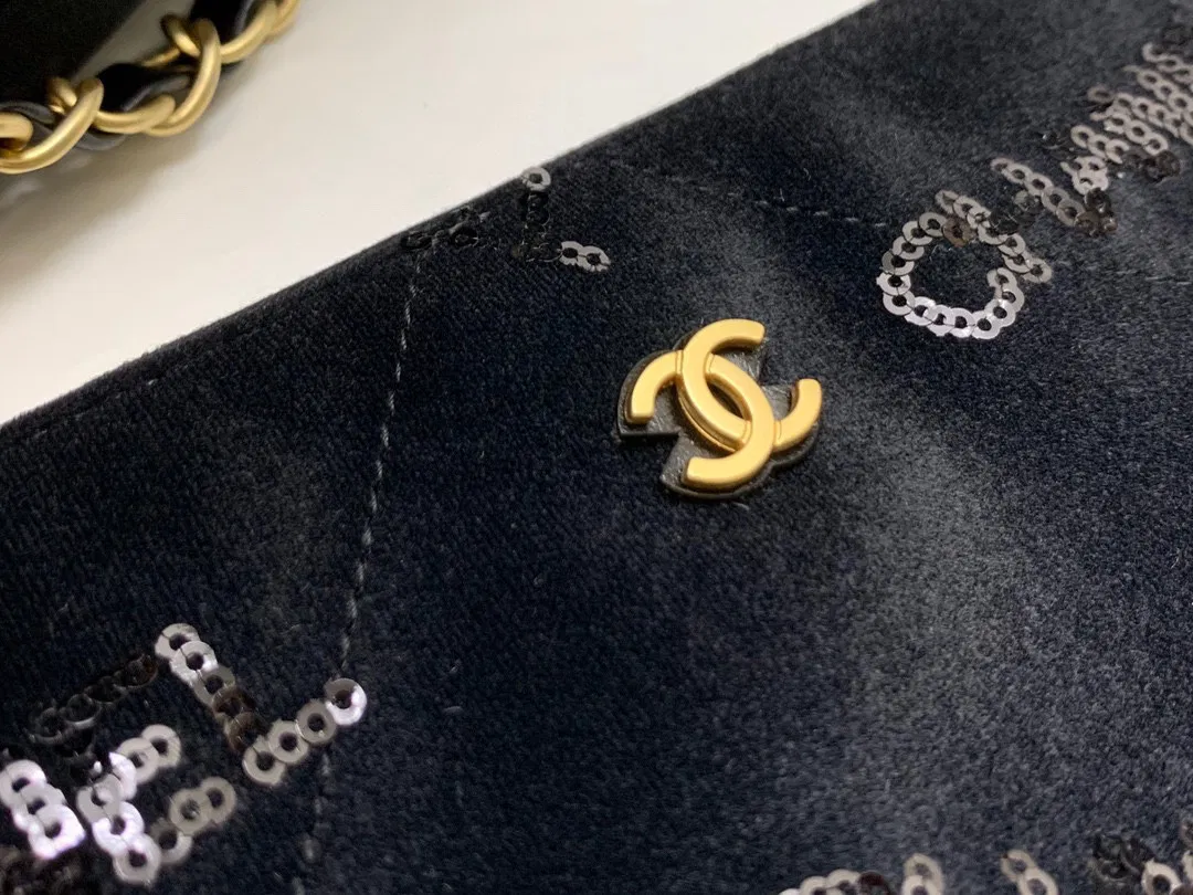 CHANEL 22 — image 7