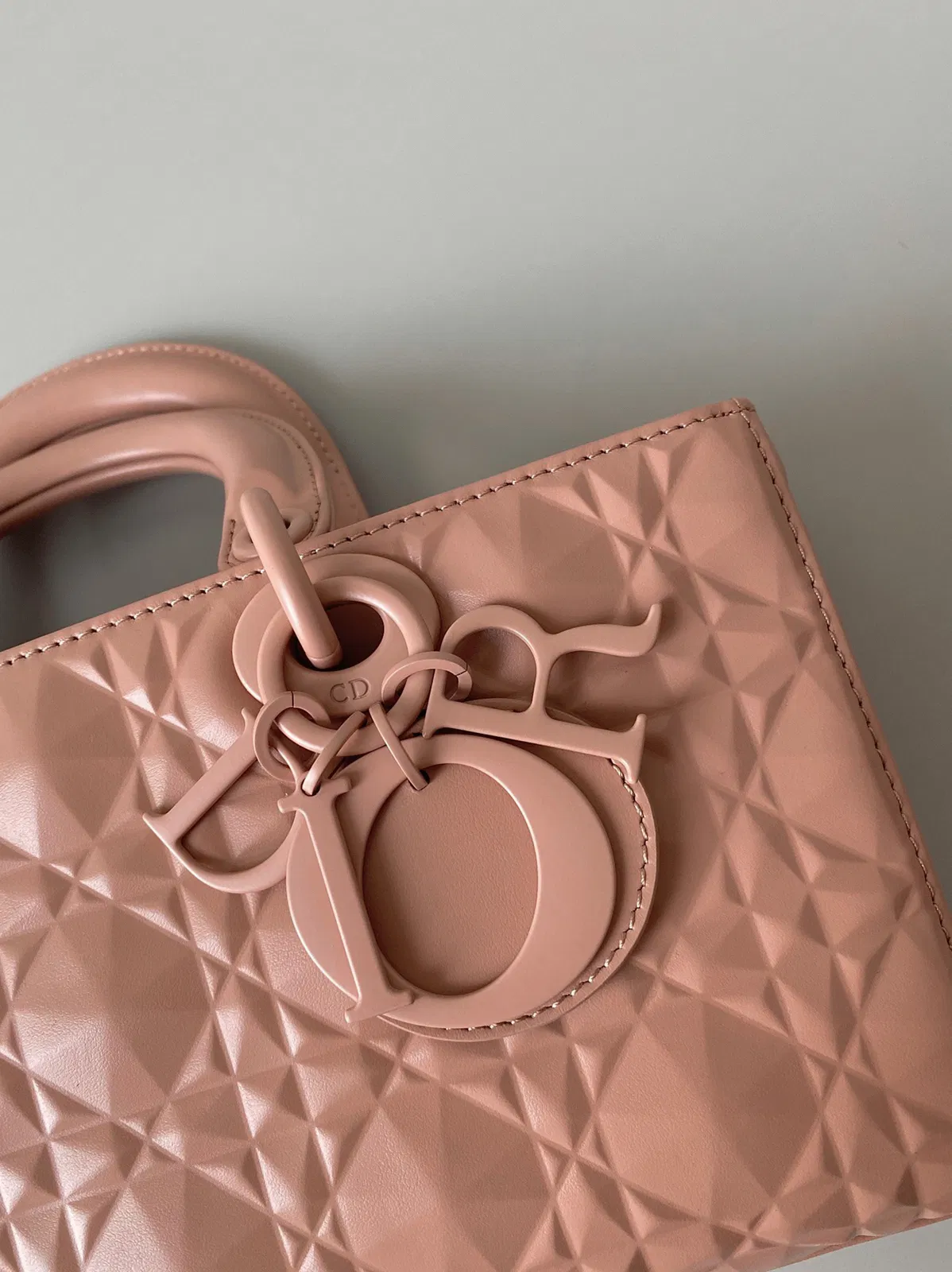 Dior Lady D-Joy Medium Bag in Nude Calfskin with Diamond Motif — image 5