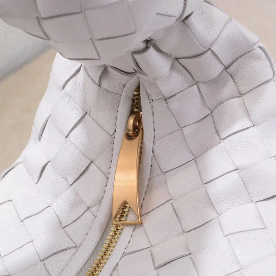 Bottega Veneta BV Jodie Teen Bag White — image 2