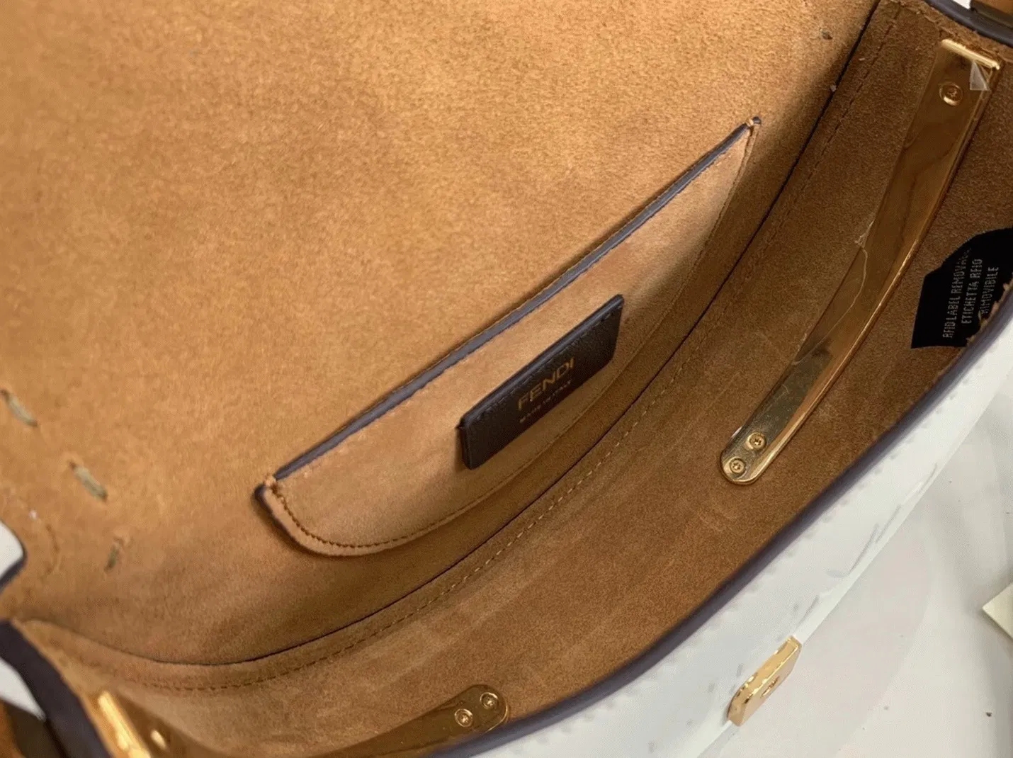 Top Quality Fendi Moonlight Saddle Bag In White Calfskin — image 5