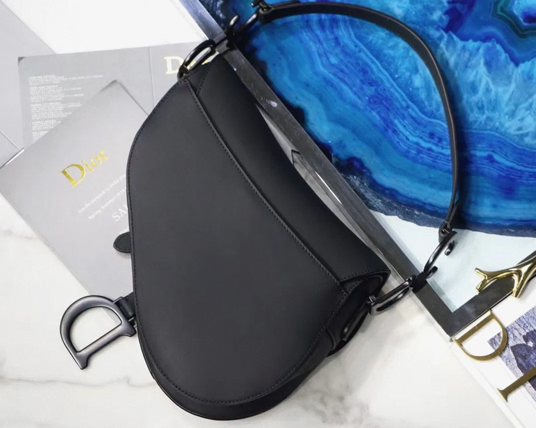 Dior Saddle Mini Bag Knockoff in Black Ultramatte Calfskin — image 9