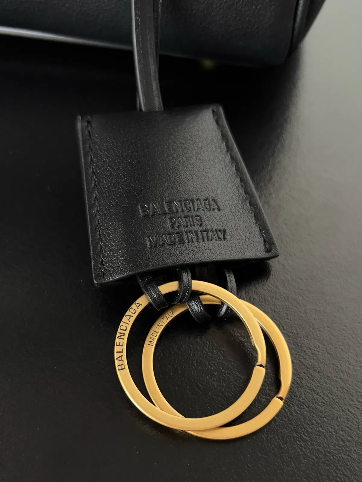 Knockoff Balenciaga Rodeo Medium Bag Black Calfskin — image 8