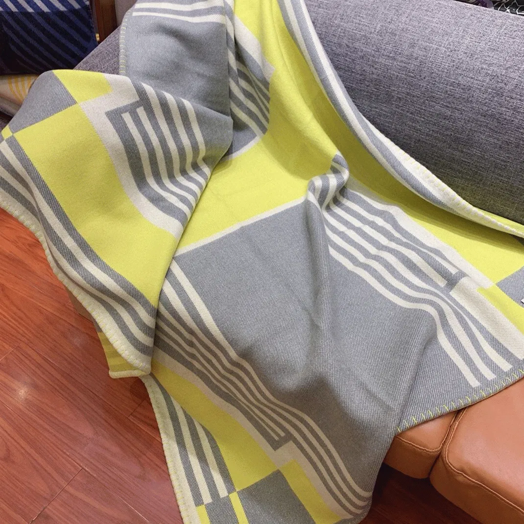 Top Hermes Ithaque blanket in tilleul wool and cashmere — image 4
