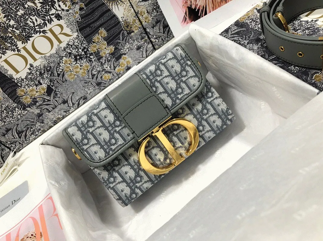 Dior 30 Montaigne Box Bag in Gray Dior Oblique Jacquard — image 5