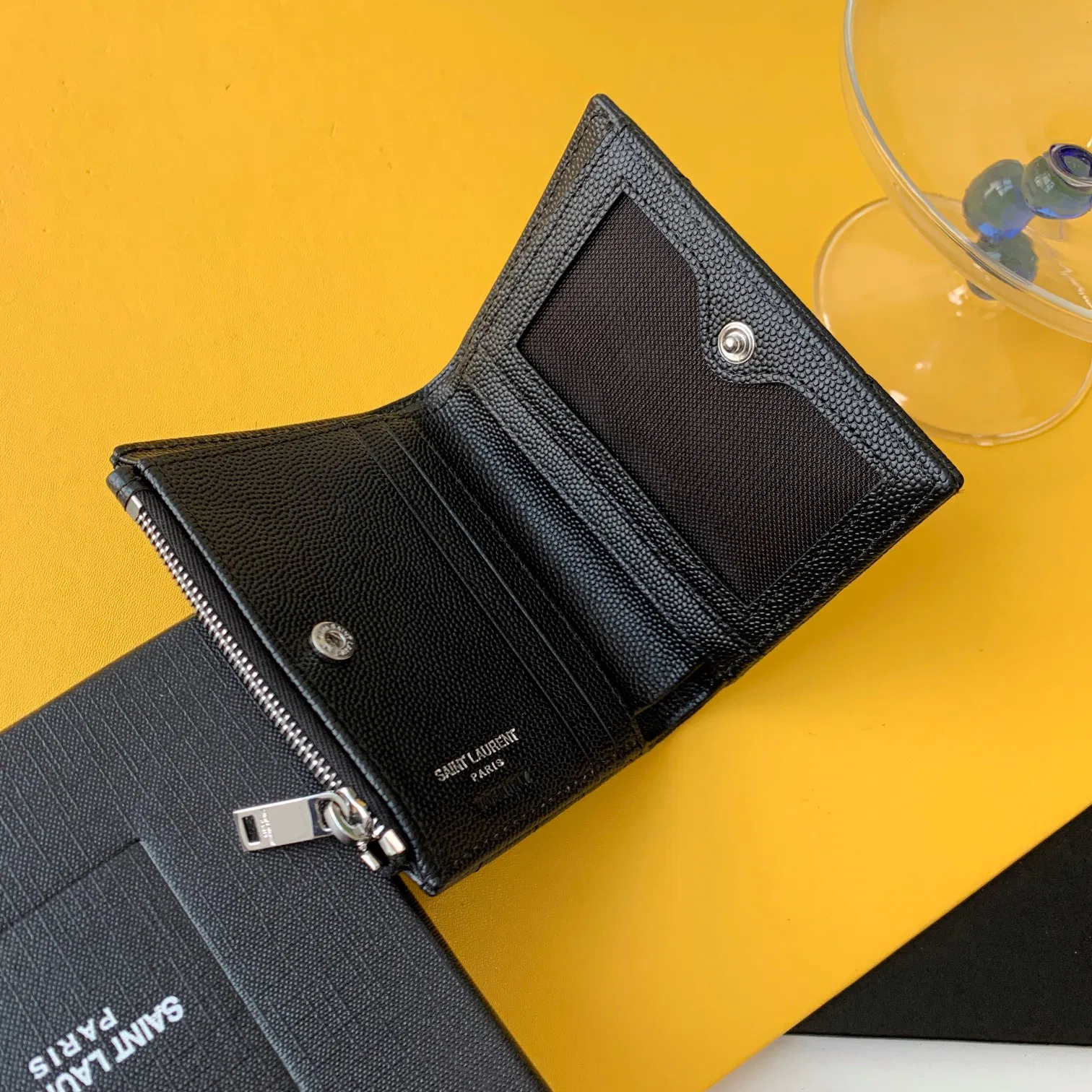 CASSANDRE MATELASSÉ FLAP CARD CASE IN GRAIN DE POUDRE EMBOSSED LEATHER — image 6