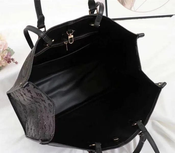 Louis Vuitton Monogram Empreinte Giant Onthego GM Tote In Black — image 5