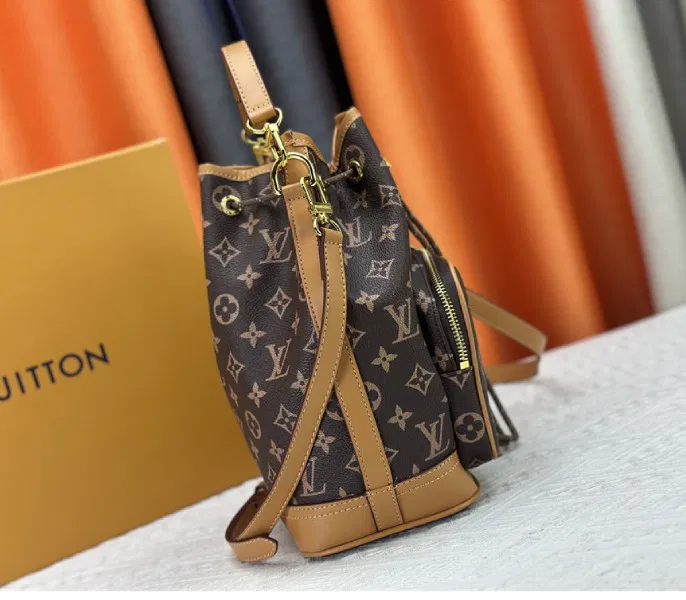 Monogram Canvas Noe Cargo — image 3