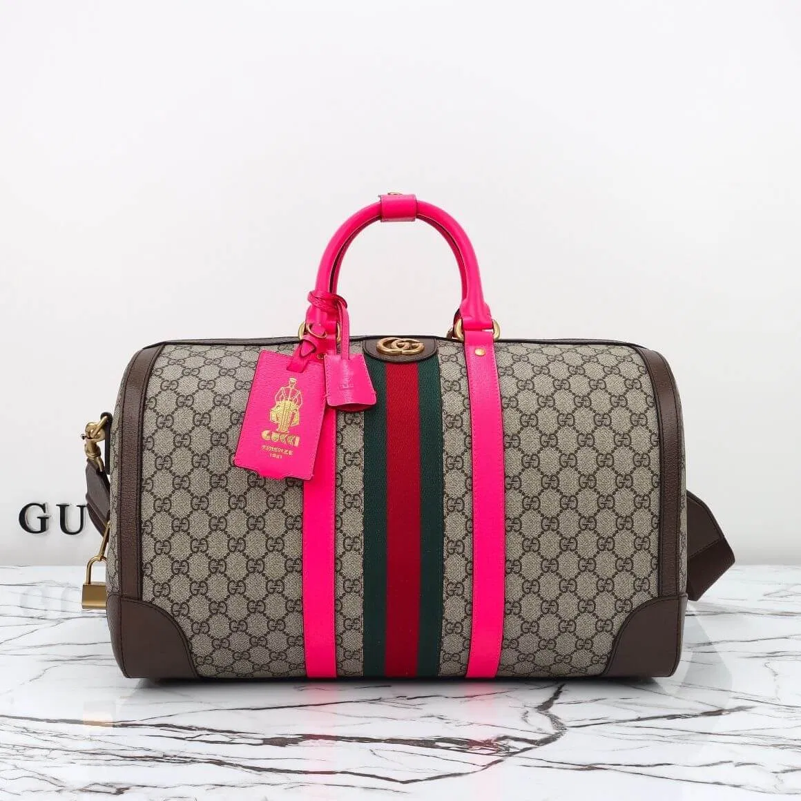 Gucci Savoy medium duffle bag