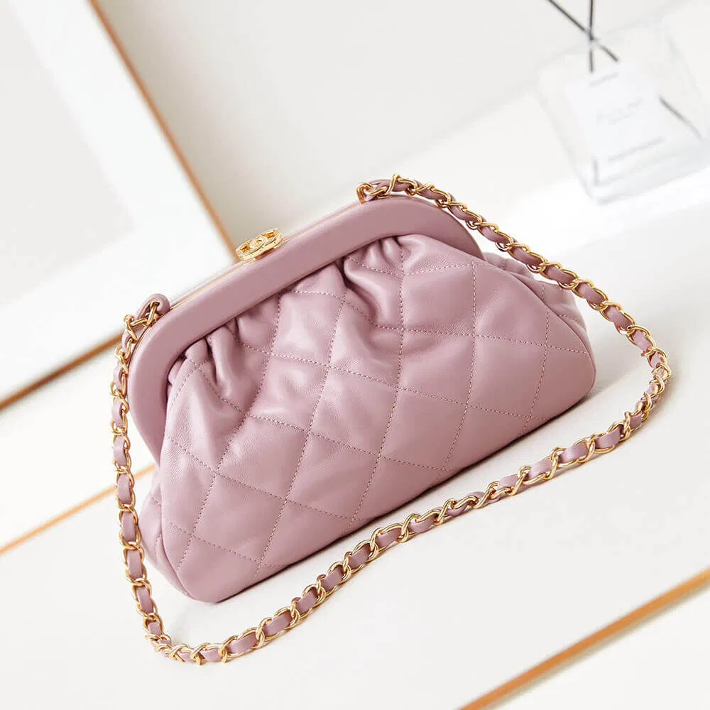 Chanel Clutch(high-end grade) — image 2