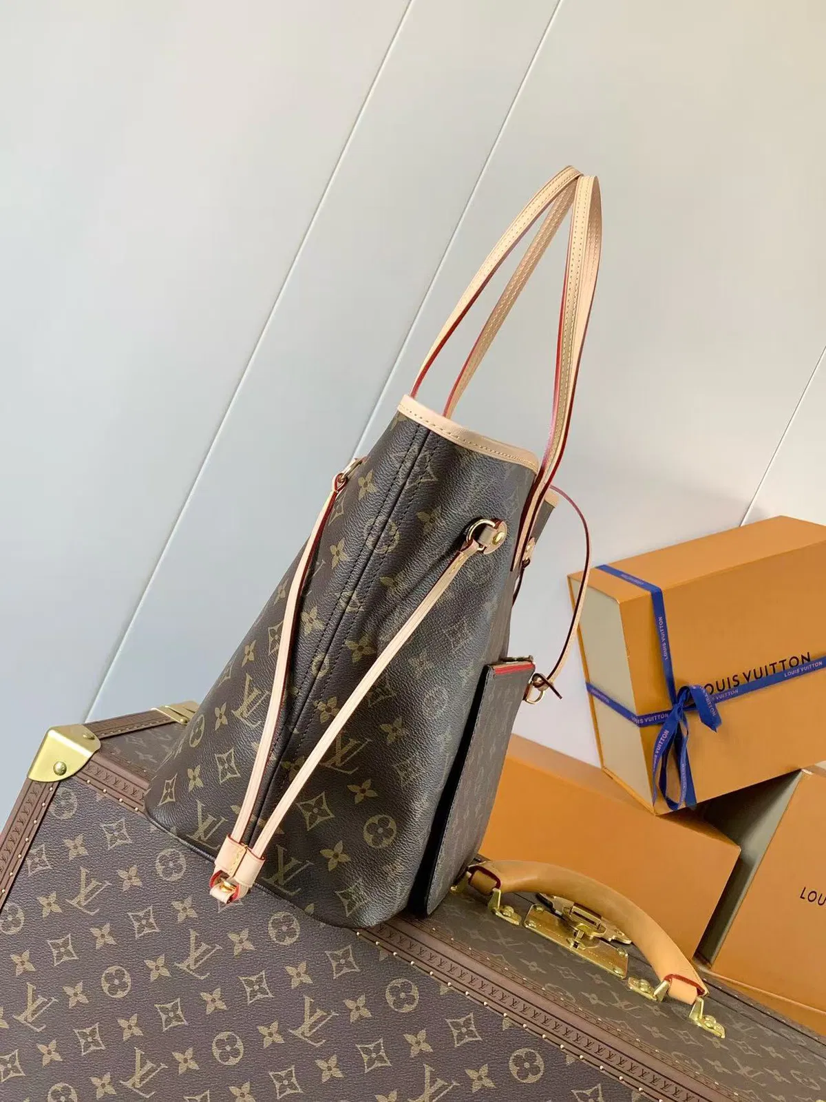 NEVERFULL — image 2