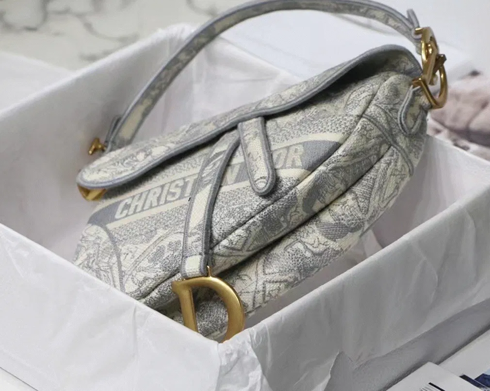 Dior Saddle Bag in Grey Toile de Jouy Embroidery — image 10