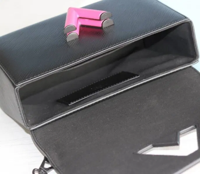 Louis Vuitton Epi Leather Twist MM Bag With Black Vibrant Pink Twist Lock — image 8