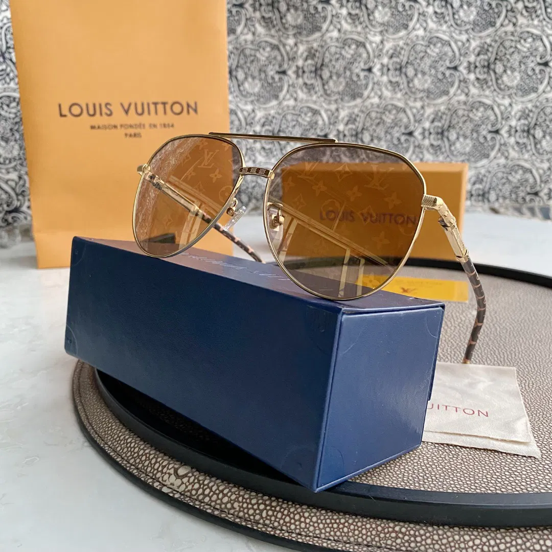 MATTHEW WILLIAMSON MAGNOLIA SUNGLASSES IN YELLOW GOLD — image 2