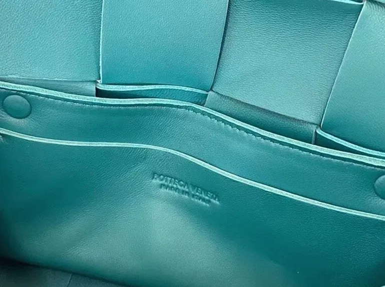 Bottega Veneta Cassette Belt Bag Mallard — image 6