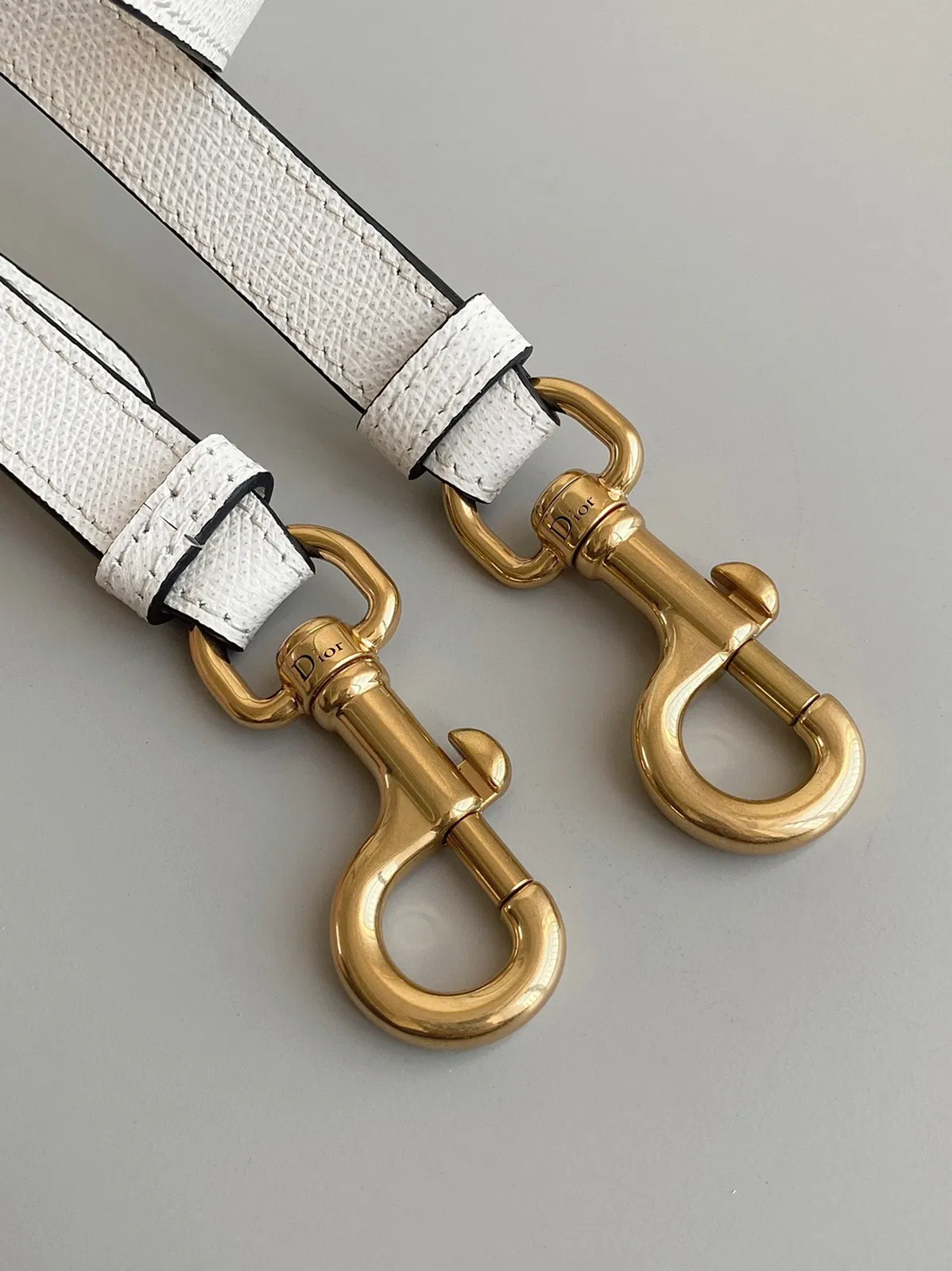Dior Saddle Bag with Strap in White Grained Calfskin — image 8