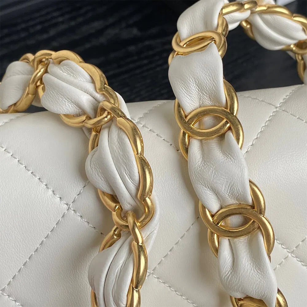 CHANEL Small Flap Bag(high-end grade) — image 2