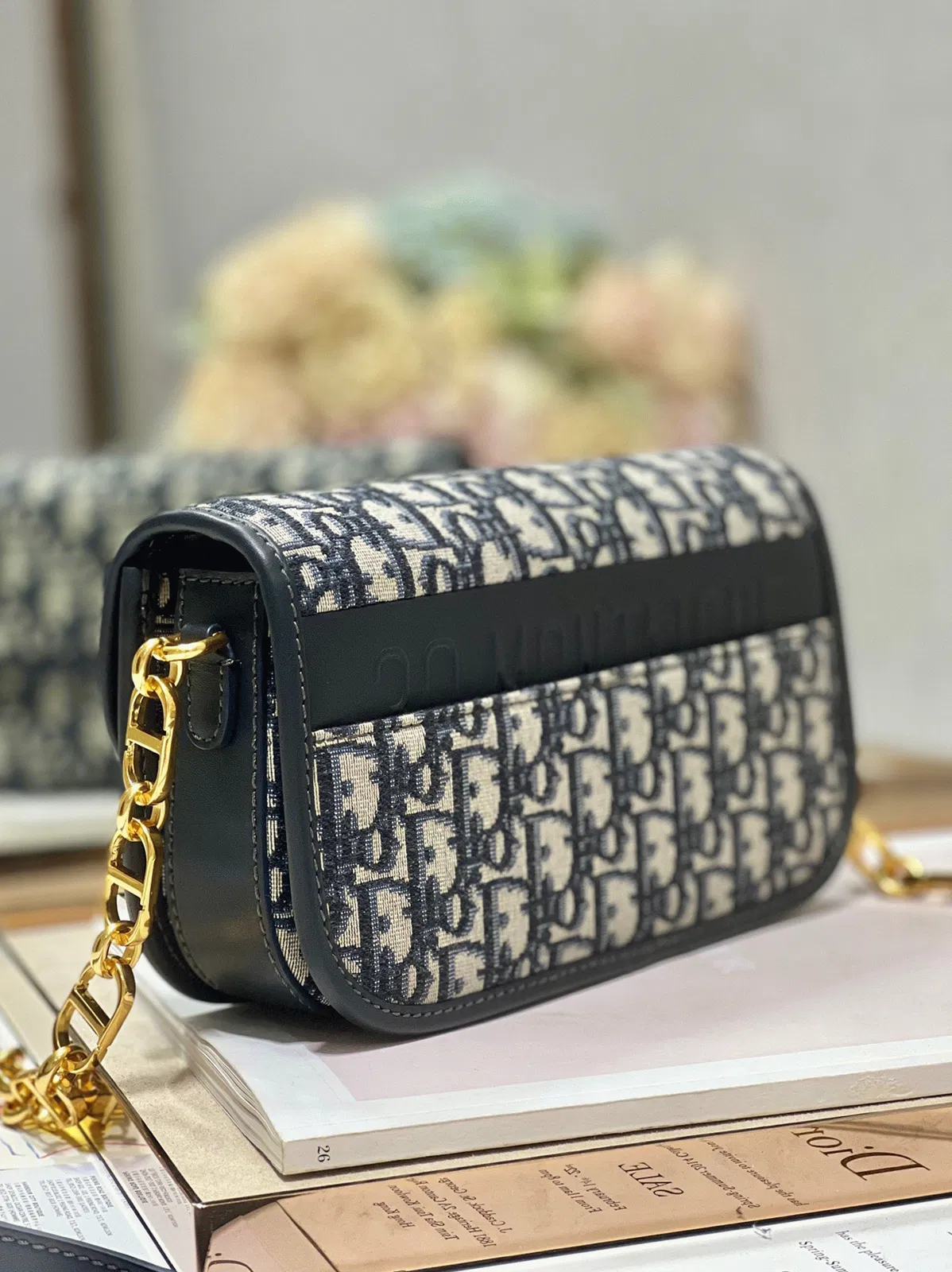 Dior 30 Montaigne Avenue Bag in Blue Dior Oblique Jacquard — image 3