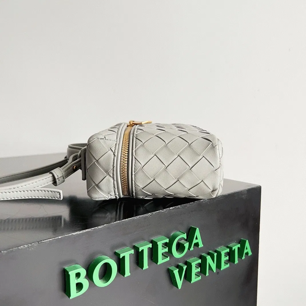 Bottega Veneta Bang Bang Vanity Case Ivory — image 3