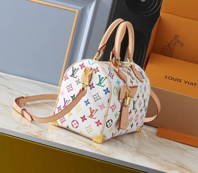 X TM Multicolored Speedy Bandouliere 25 In White — image 3