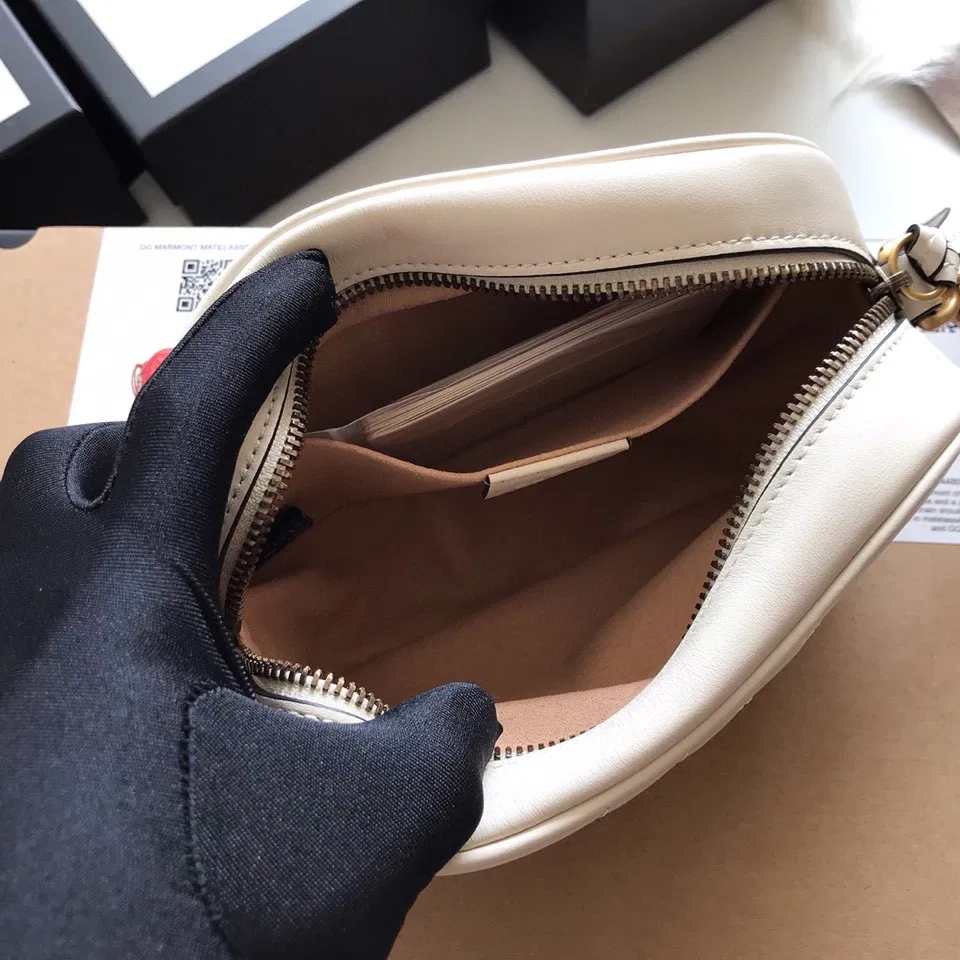 GG Marmont SMALL SHOULDER BAG — image 6