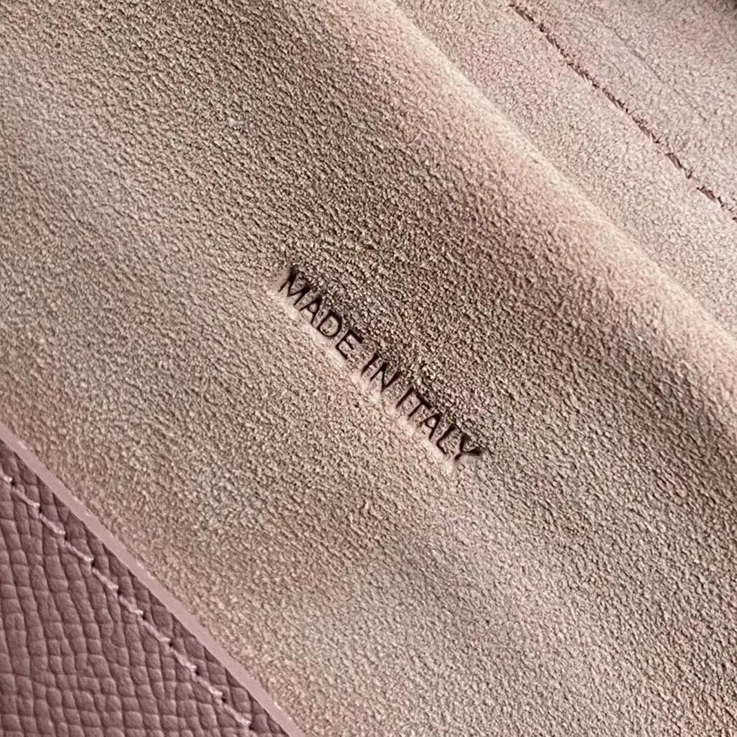 Celine Micro Belt Bag Imitation in Vintage Pink — image 4