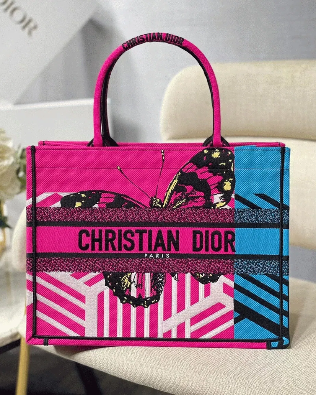 Dior Medium Book Tote Bag in Pink D-Jungle Pop Embroidery — image 3