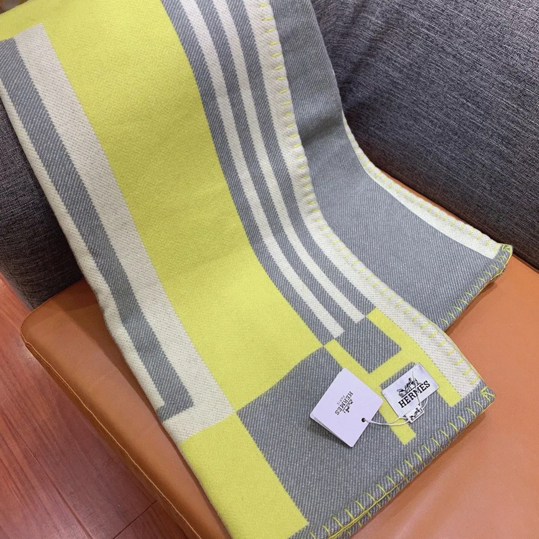 Top Hermes Ithaque blanket in tilleul wool and cashmere — image 3