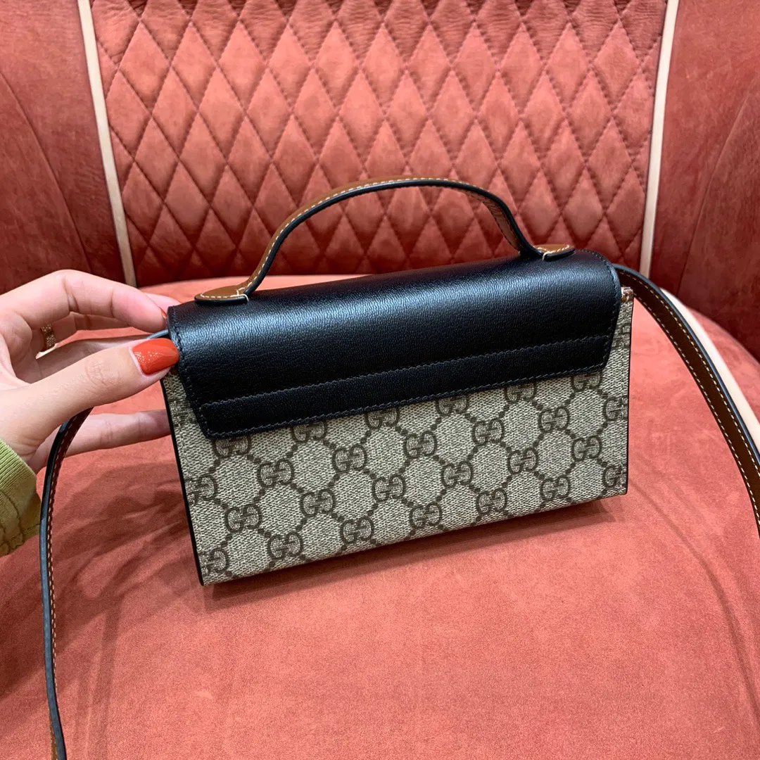 Gucc1 padlock bag — image 9