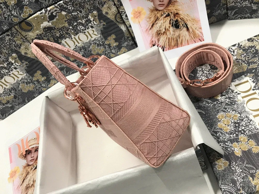 Dior Lady D-Lite Medium Bag Imitation in Pink Cannage Embroidered Canvas — image 8