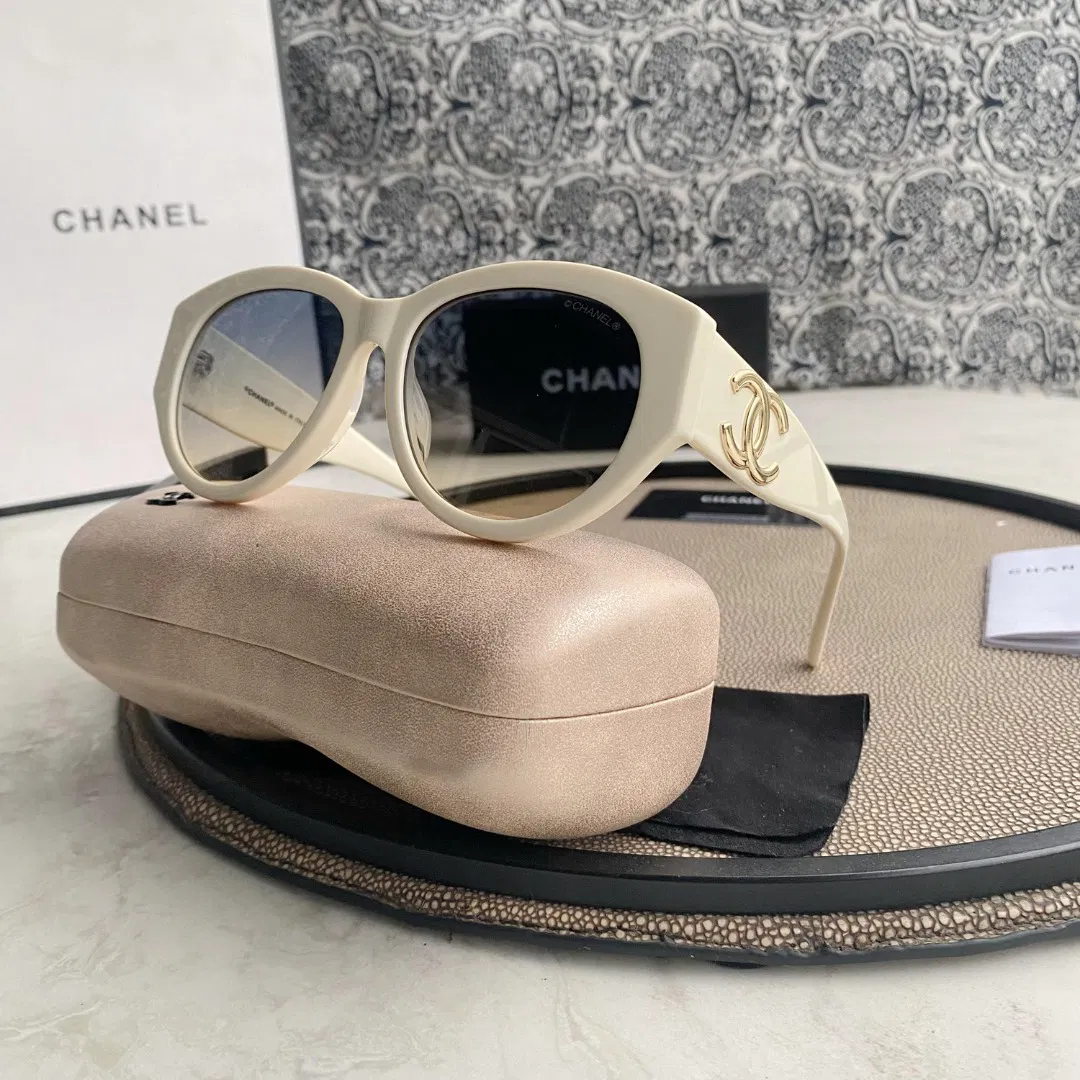 Vintage chanel sunglasses — image 8