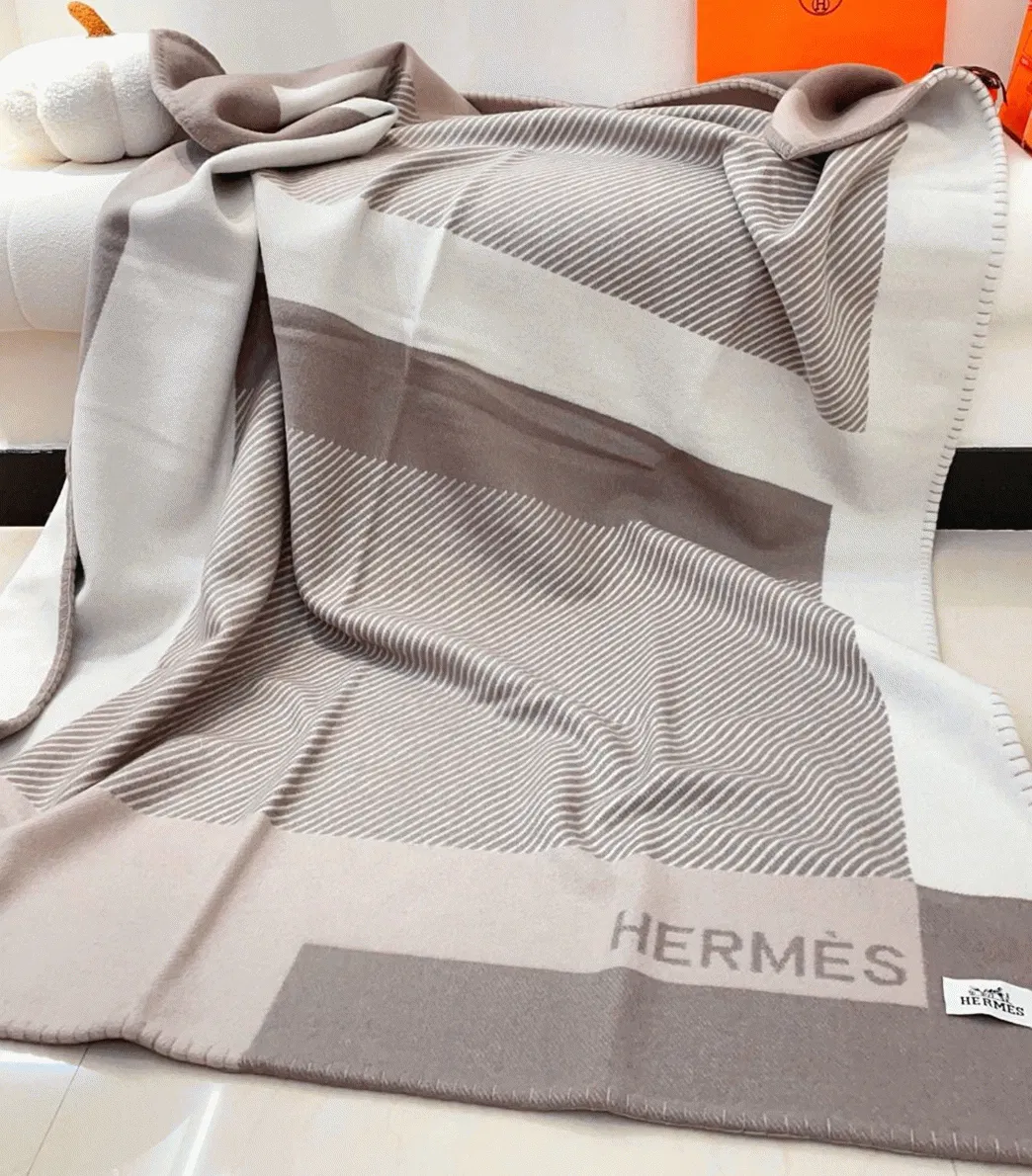 Best Hermes H Riviera blanket in beige wool and cashmere — image 4