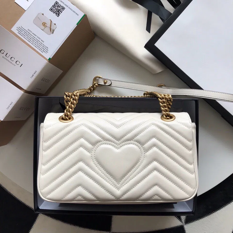 GG Marmont mini matelassé shoulder bag-26 CM — image 2