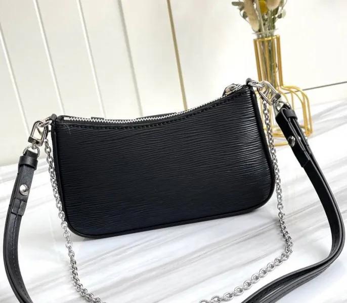 Louis Vuitton Epi Leather Easy Pouch On Strap In Black — image 3