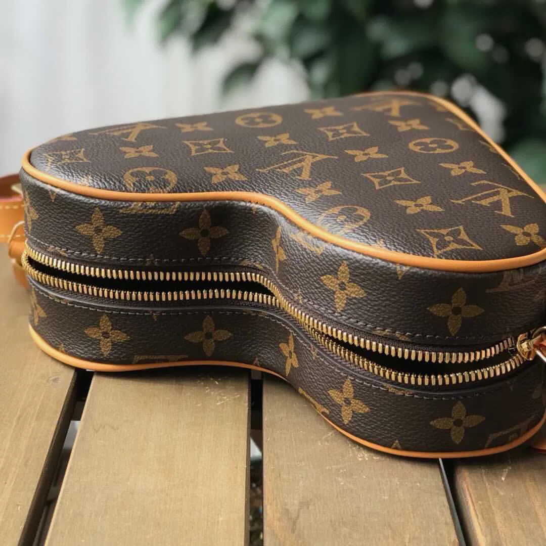 Louis Vuitton Game On Cœur Bag — image 7