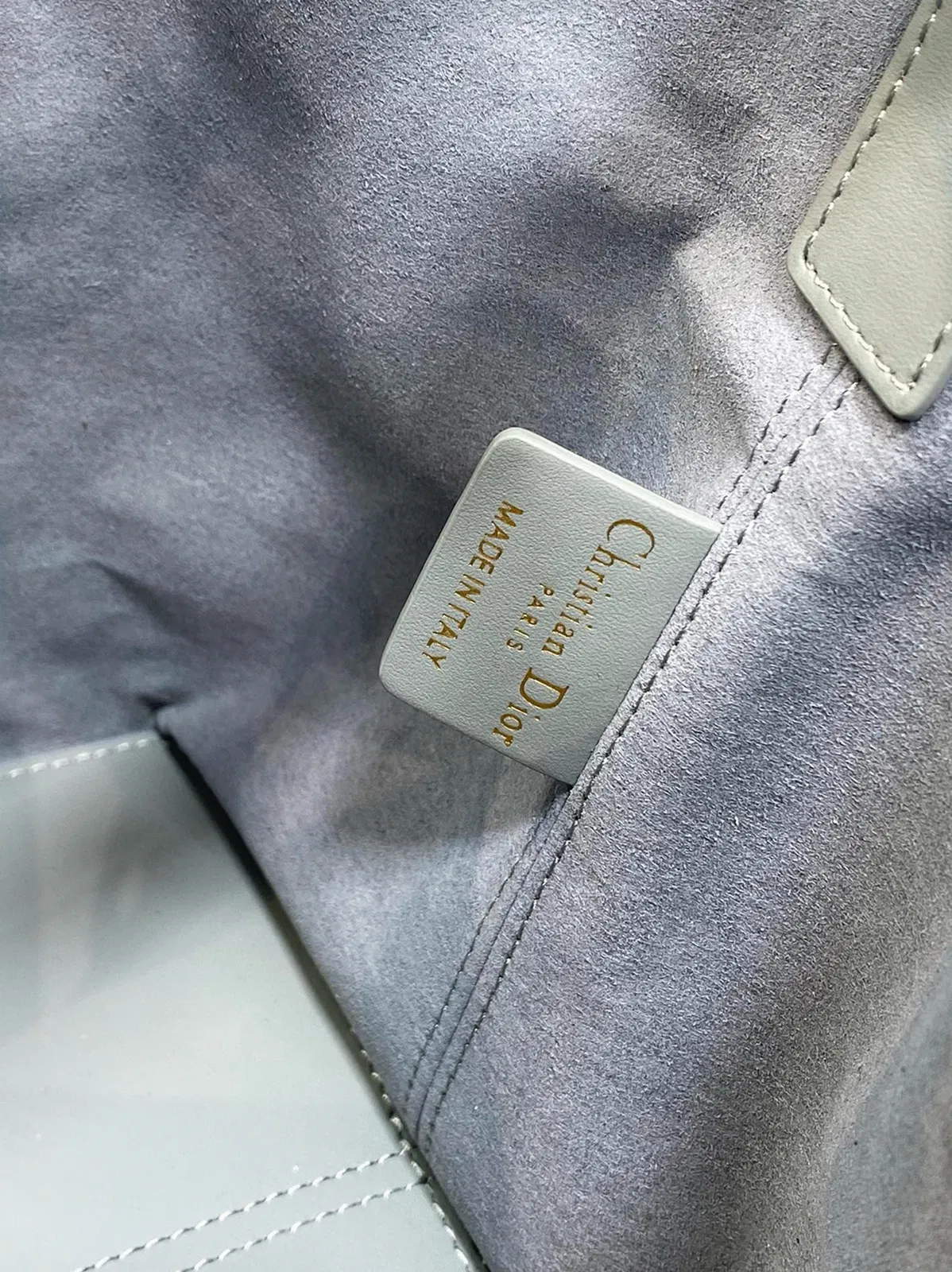 Dior Toujours Medium Bag in Beige Macrocannage Calfskin — image 2