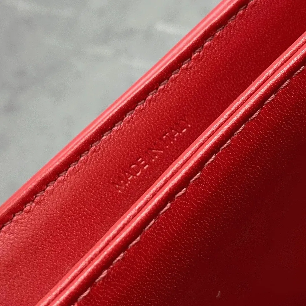 Top Quality Knockoff Celine Triomphe Teen Bag In Red — image 6