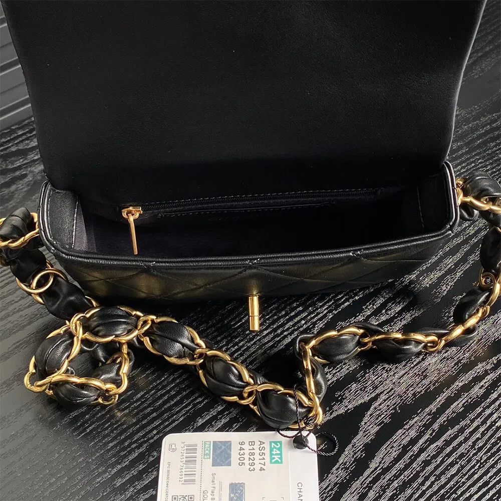 CHANEL Small Flap Bag(high-end grade) — image 6