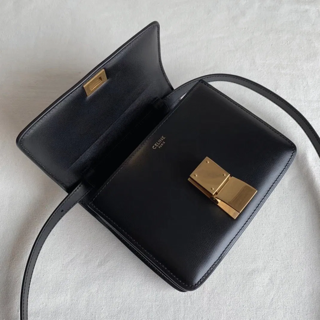 Top Quality Imitation Celine Classic Box Small Bag In Black — image 2