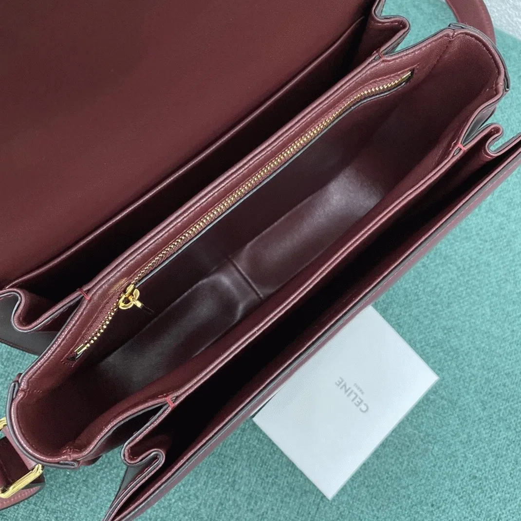 Top Quality Celine Triomphe Medium Bag In Bordeaux — image 6