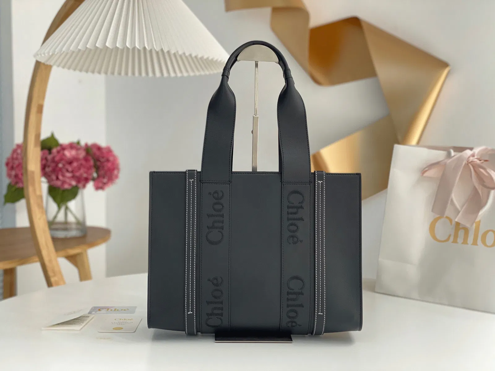 Top Quality Imitation Chloe Woody Medium Tote Bag In Black Calfskin — image 5