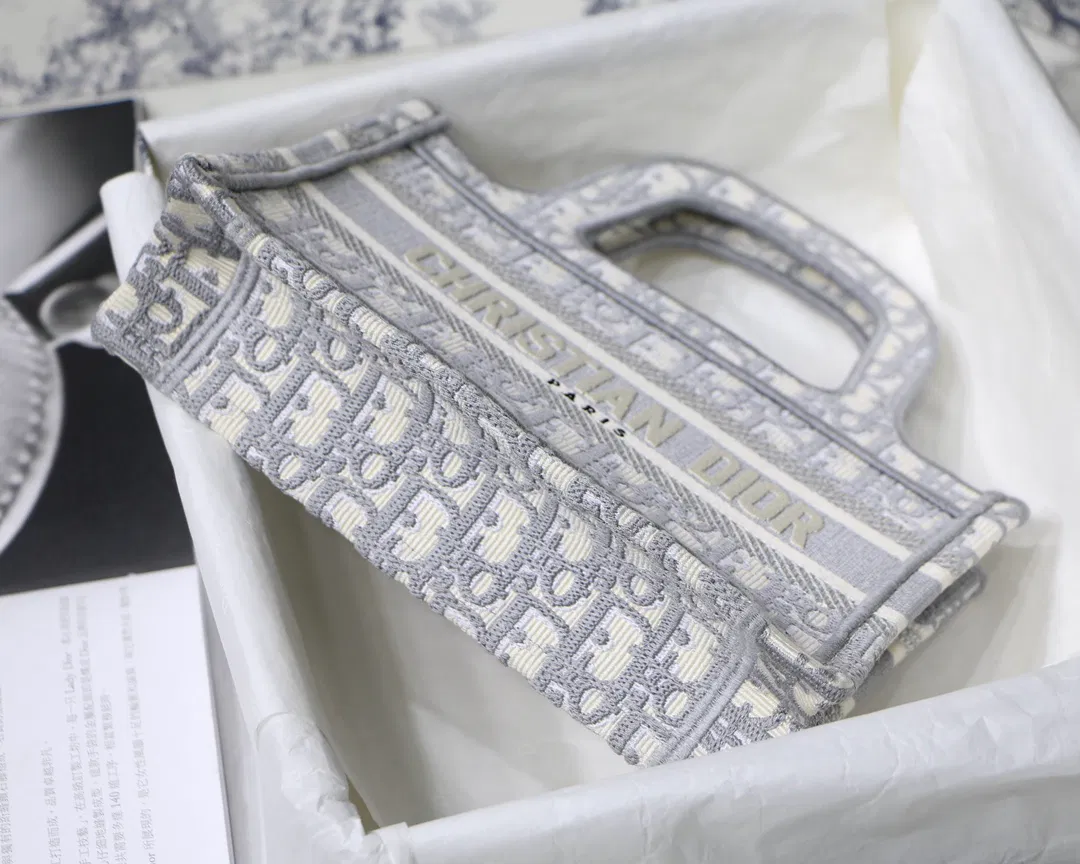 DIOR BOOK TOTE — image 8