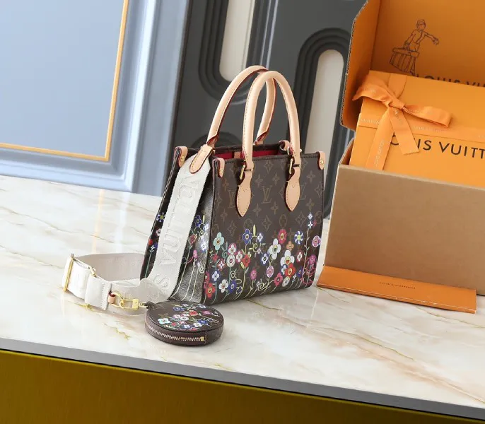 X TM Monogram Canvas Onthego PM — image 2