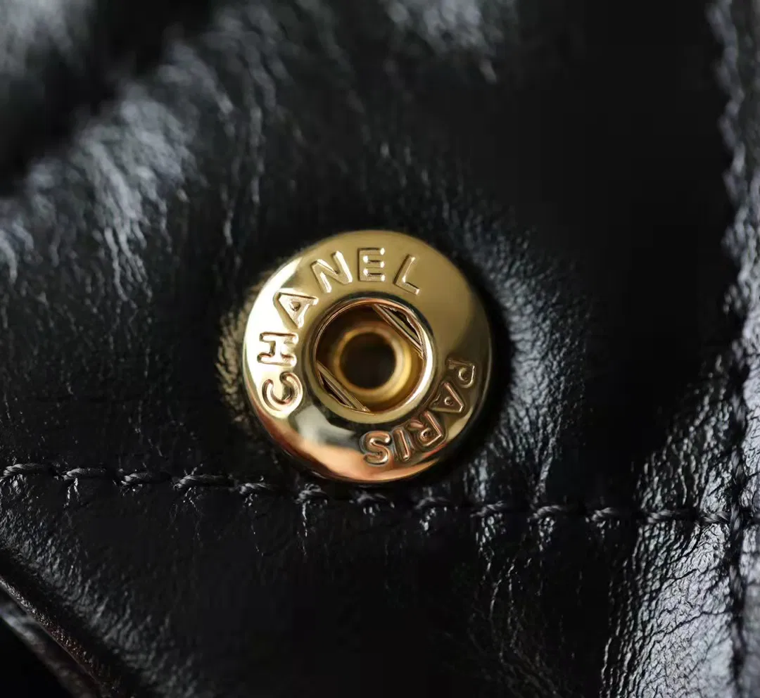 Chanel 22 Medium — image 14